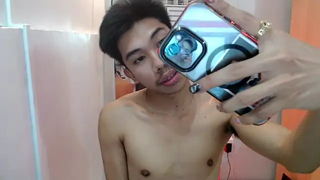 Snapshot of Ur_pinoyhotbrix chatting on September 11, 3:22 pm Ur pinoyhotbrix online show from September 11, 3:22 pm