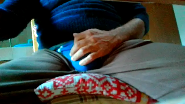 Snapshot of Prince-sexy chatting on October 10, 7:24 am Prince-sexy online show from October 10, 7:24 am