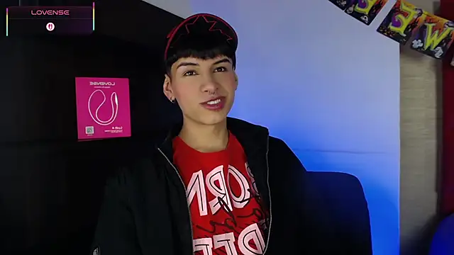 Snapshot of Ezra_Storm chatting on October 13, 5:13 am Ezra Storm online show from October 13, 5:13 am