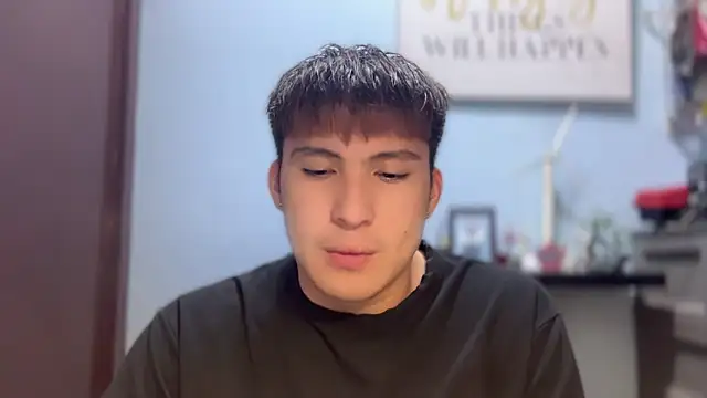 Snapshot of lovely_jay chatting on October 15, 7:10 pm lovely jay online show from October 15, 7:10 pm