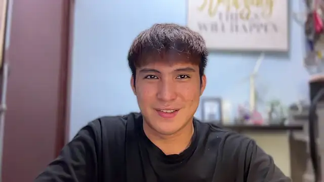 Snapshot of lovely_jay chatting on October 31, 1:51 am lovely jay online show from October 31, 1:51 am