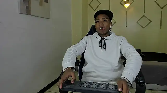 CollemanStone online show from December 23, 3:48 am