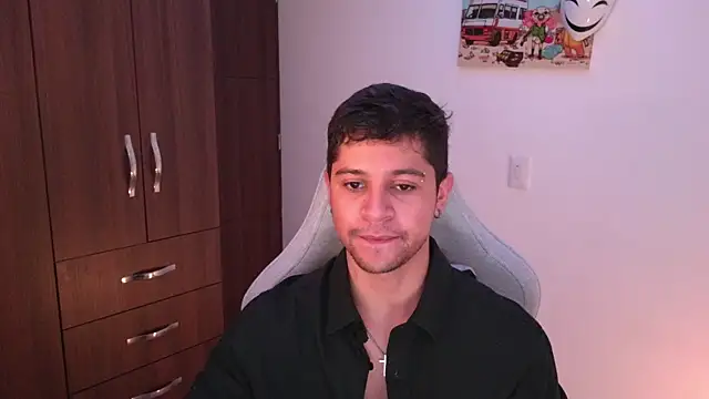 domsantiago  online show from November 15, 10:56 pm