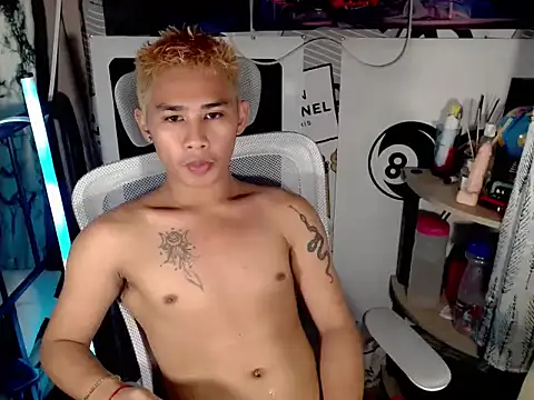 asianhardcock25 online show from March 12, 11:51 am