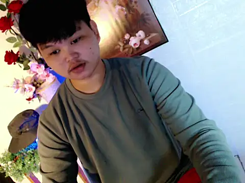 Reynelcock online show from June 11, 6:44 am