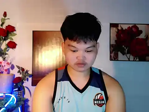 Reynelcock online show from June 22, 6:08 am