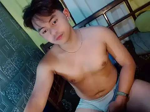 urguy toshi online show from April 22, 10:14 pm