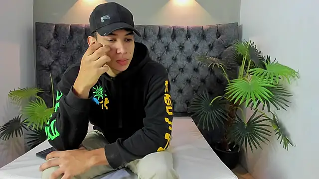 ALAN REDINGER online show from October 22, 12:53 pm