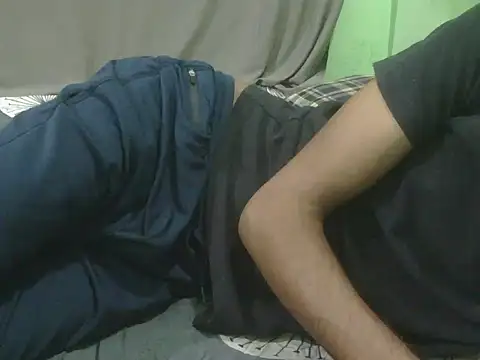 rockyy23boy online show from May 9, 1:39 am