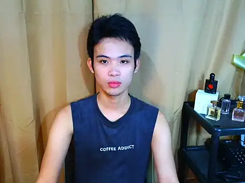 Urasiancumboix online show from November 22, 1:16 am