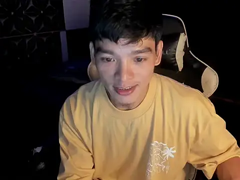 AsianHotBODYY online show from November 5, 9:55 am