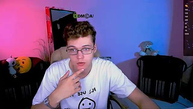 lucas long  online show from October 16, 5:15 am