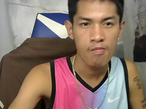 Snapshot of riks_tyler chatting on September 28, 6:06 pm riks tyler online show from September 28, 6:06 pm