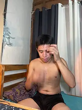 urasianbigcock online show from December 19, 7:16 am