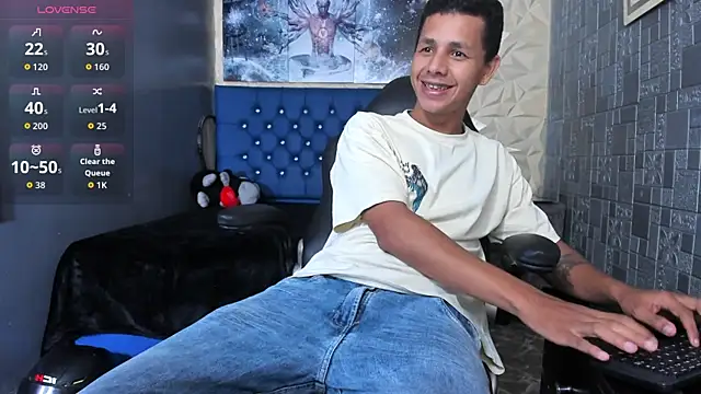 BigMonstercoks69 online show from March 30, 11:22 am