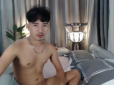 Snapshot of cute_richard24 chatting on September 27, 10:46 am cute richard24 online show from September 27, 10:46 am