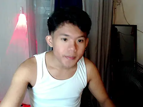 Snapshot of twink_asianbunny chatting on September 12, 10:48 am twink asianbunny online show from September 12, 10:48 am