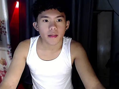 Snapshot of twink_asianbunny chatting on September 20, 6:19 pm twink asianbunny online show from September 20, 6:19 pm