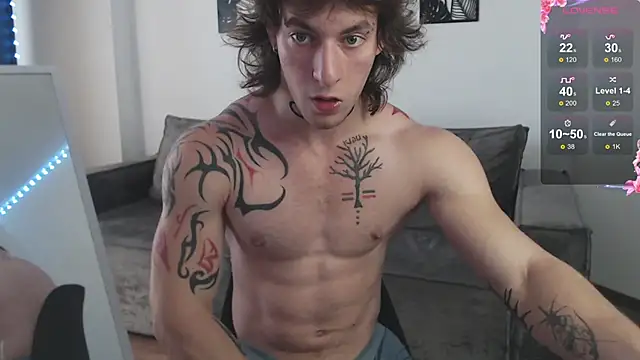 Snapshot of Brendan__Piks chatting on October 6, 9:47 am Brendan Piks online show from October 6, 9:47 am