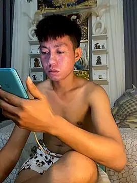 Snapshot of xshyboyx chatting on September 27, 11:41 am xshyboyx online show from September 27, 11:41 am