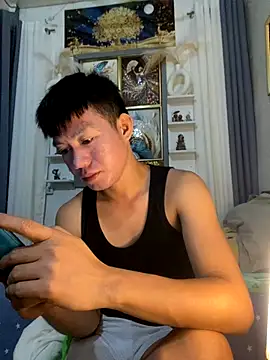 Snapshot of xshyboyx chatting on October 7, 2:10 pm xshyboyx online show from October 7, 2:10 pm