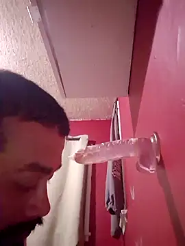 Cnutt310 online show from October 21, 10:40 am