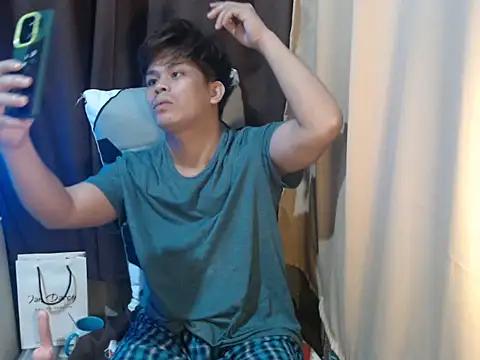 cumwhat me online show from June 24, 6:27 am