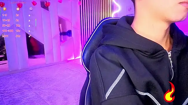 LIHIAN TAY online show from April 22, 12:21 pm