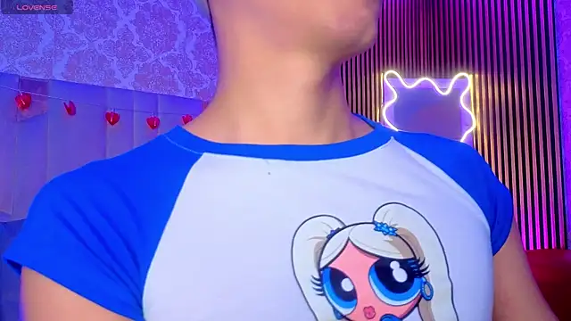 LIHIAN TAY online show from April 27, 12:24 pm