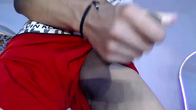 Snapshot of PRETTY_SEX1 chatting on October 13, 1:39 pm PRETTY SEX1 online show from October 13, 1:39 pm