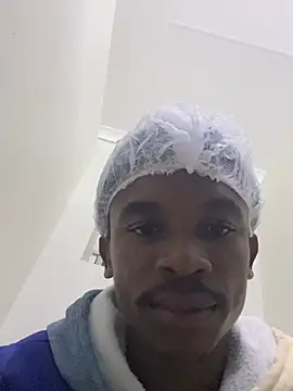 Minathi25410 online show from April 5, 12:30 am