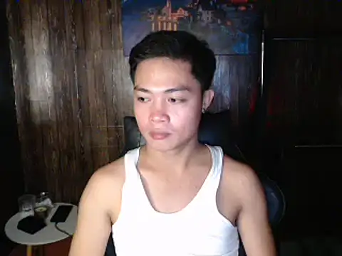 hotzachery online show from April 27, 12:13 pm