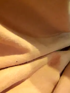 boy8540 online show from April 6, 7:09 am