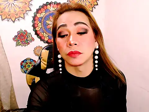 xxMistressWildKimxx online show from November 2, 1:15 pm