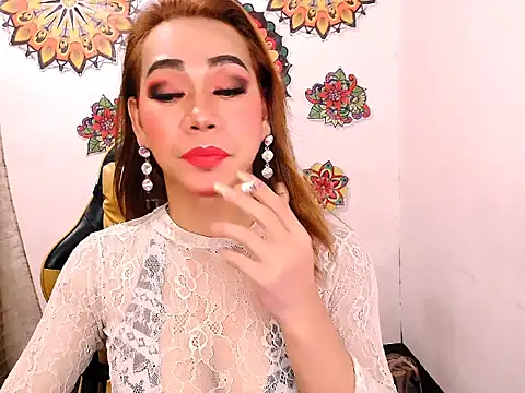 xxMistressWildKimxx online show from October 23, 1:20 am