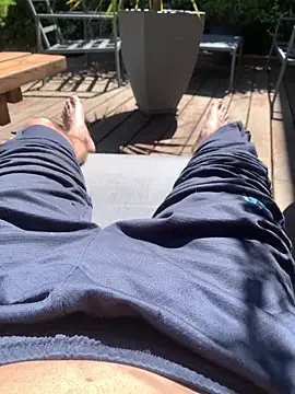 mika13113 online show from April 8, 11:31 am