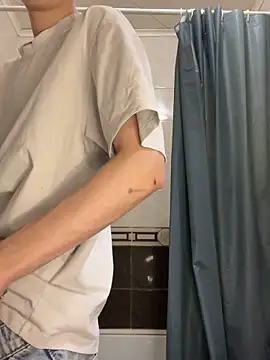 gornits online show from January 6, 12:31 pm