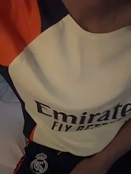 Snapshot of boyhigh1997 chatting on October 26, 2:57 am boyhigh1997 online show from October 26, 2:57 am