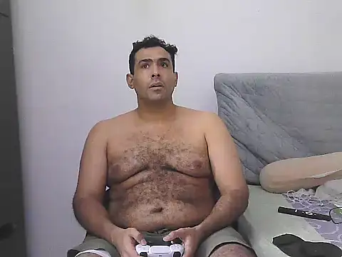 morenocabro10 online show from April 28, 2:27 am