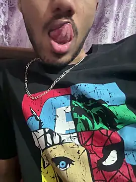 Snapshot of hoegupta chatting on October 28, 8:28 am hoegupta online show from October 28, 8:28 am