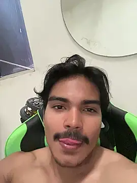 pretoboom14 online show from April 21, 4:24 pm