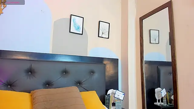 Mathewboy1 online show from April 29, 11:26 am