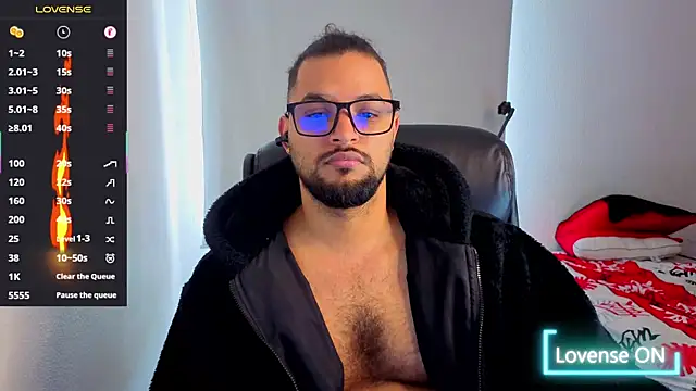 Ernesto-Rodriguez82 online show from October 31, 5:38 pm