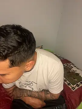 JHONRIXXXO online show from February 5, 3:35 am