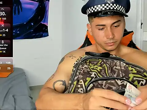 Snapshot of ashlan_king chatting on October 14, 7:54 pm ashlan king online show from October 14, 7:54 pm