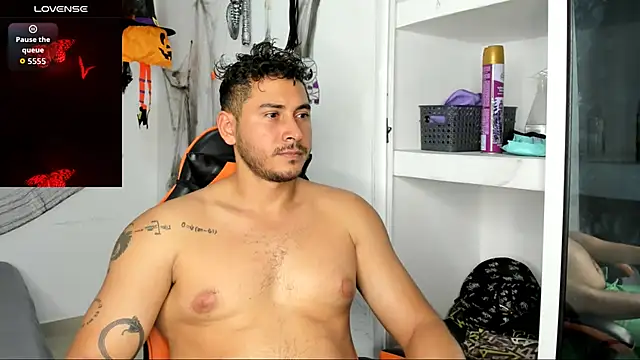 Snapshot of ashlan_king chatting on October 28, 7:16 pm ashlan king online show from October 28, 7:16 pm