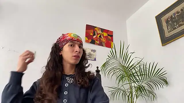 camille delrey online show from November 14, 4:08 pm