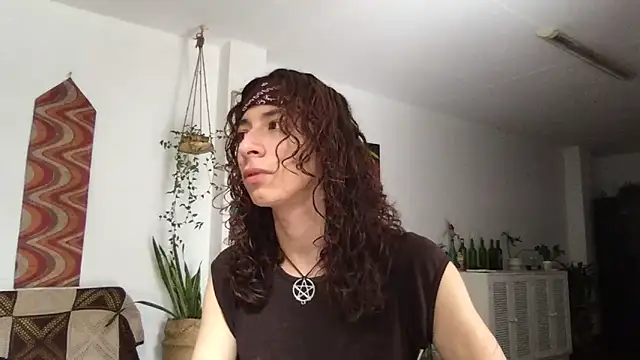 camille delrey online show from May 14, 6:28 pm