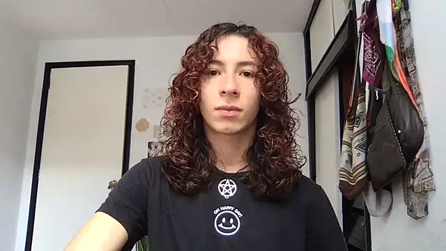 camille delrey online show from April 2, 7:22 pm