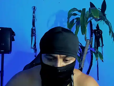 Snapshot of zeus_7777 chatting on October 20, 12:31 pm zeus 7777 online show from October 20, 12:31 pm